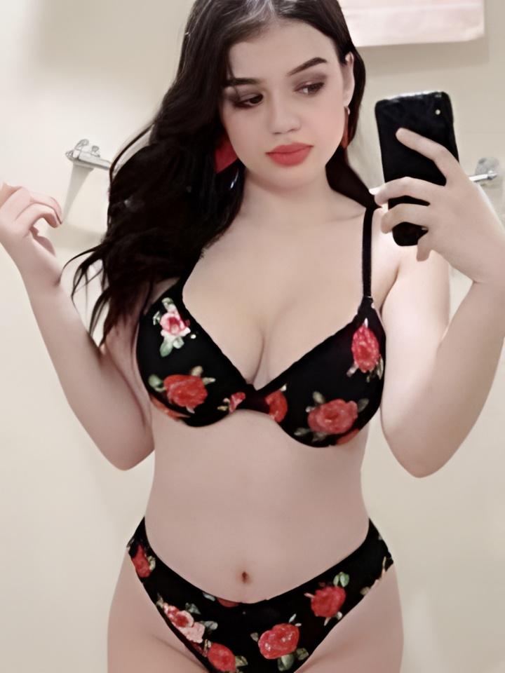 Виргиния привлекальеная девушка из Ханты-мансийск цена от 4000 руб