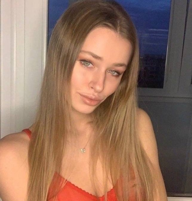 Лада привлекальеная девушка из Ханты-мансийск цена от 3000 руб