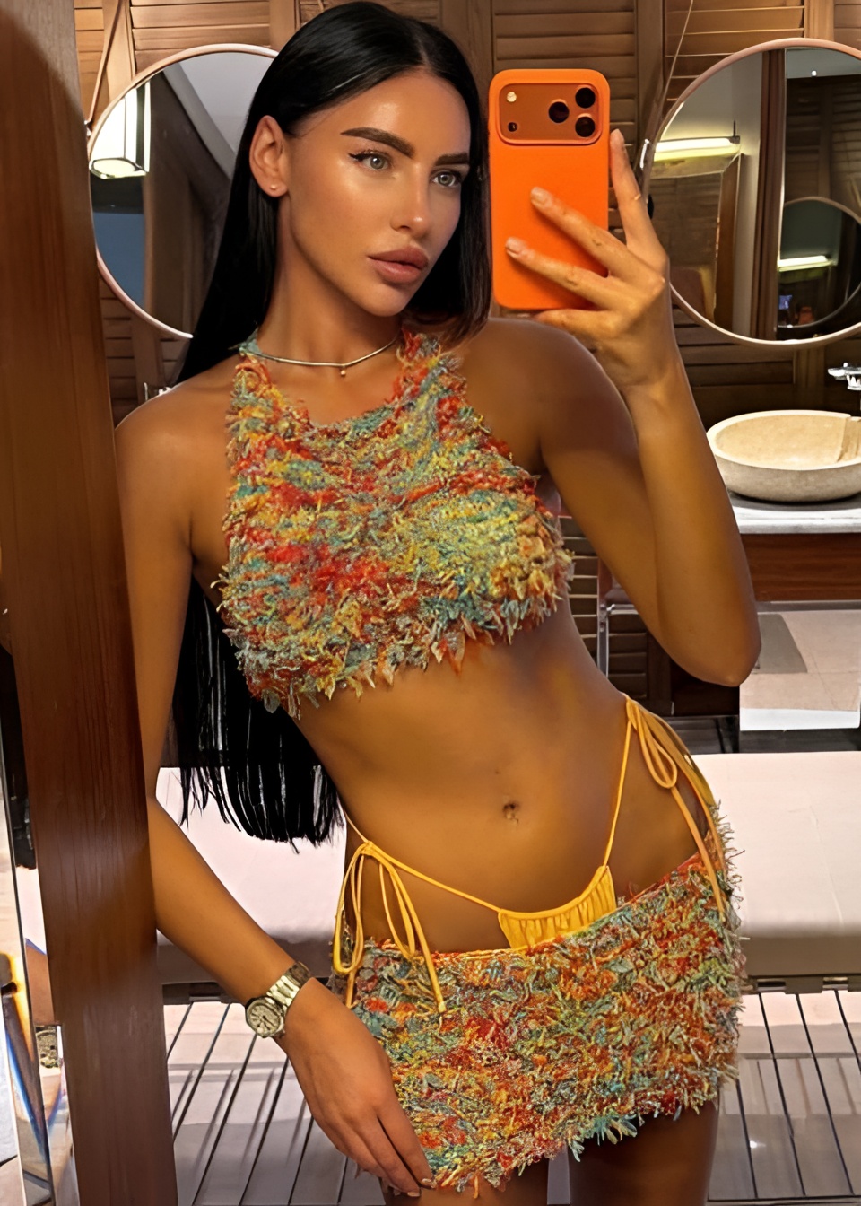 МАЛЛИНА VIP привлекательная девушка из Ханты-мансийск цена от 18000 руб