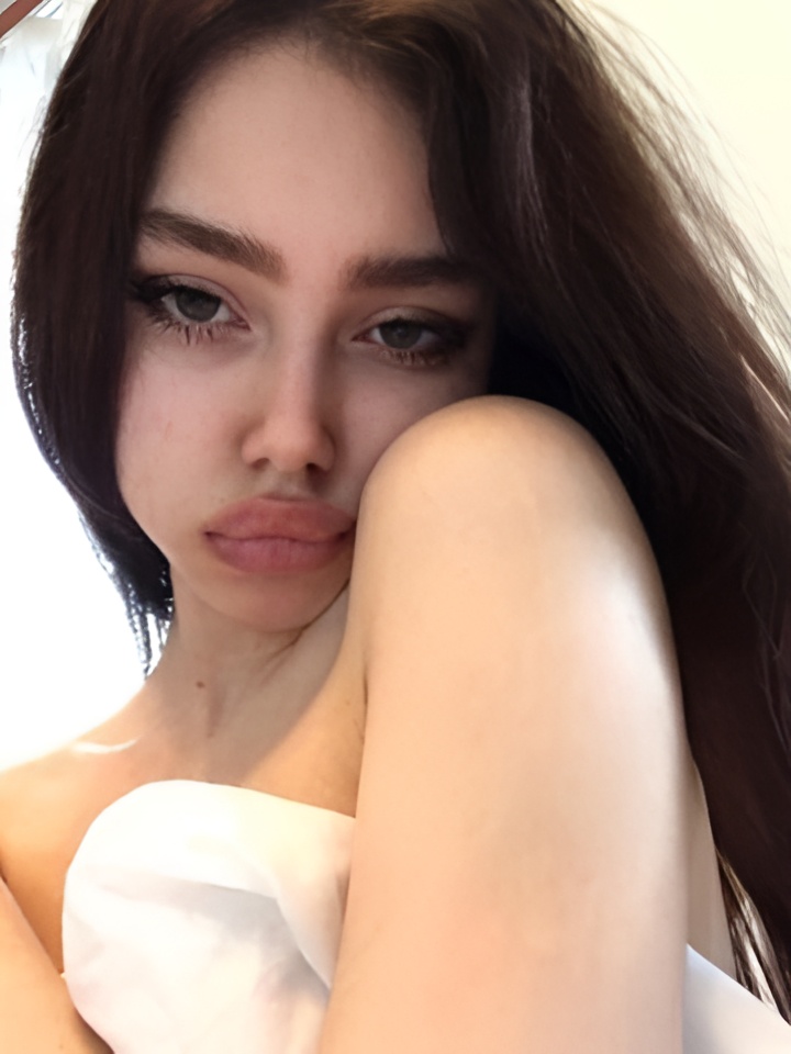 Индивидуалка Борислава, доступна для личного знакомства от 1500 руб