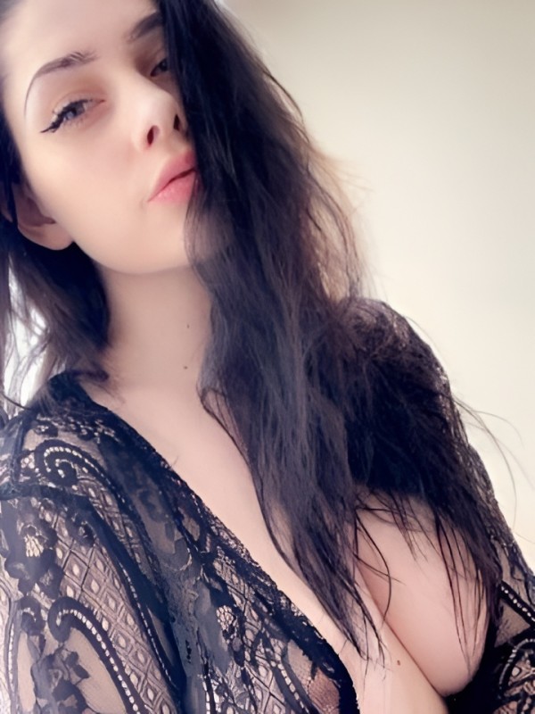 Лея привлекательная девушка из Ханты-мансийск цена от 4000 руб