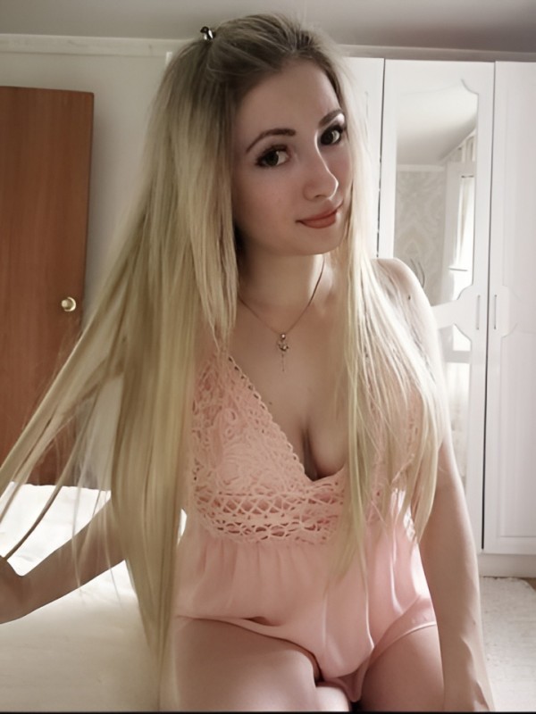 Мишель привлекательная девушка из Ханты-мансийск цена от 2500 руб