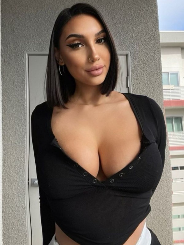 Татьяна привлекательная девушка из Ханты-мансийск цена от 3000 руб